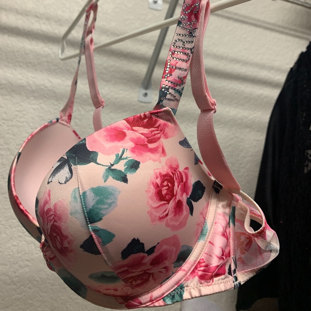 Vs push up bra. Diamonds collection